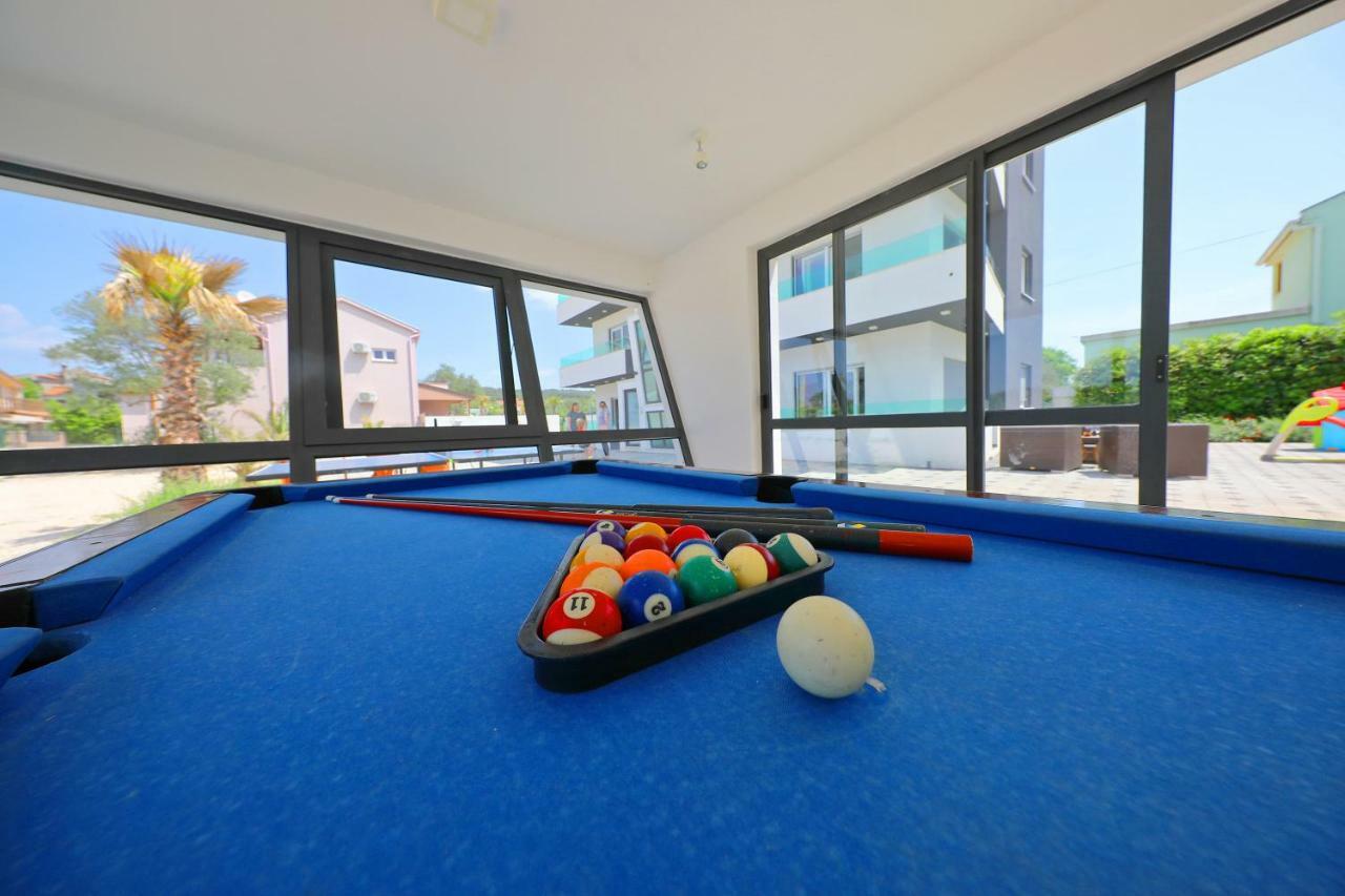 Boutique Apartments Blitz Bibinje Exterior photo
